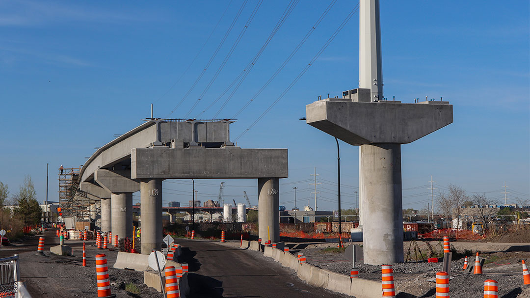 For illustrative purposes, image of a portal frame installed in Pointe-Saint-Charles as part of the REM project. 