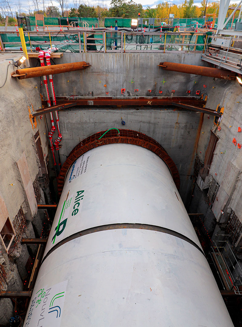 View of the tunnel boring machine before its departure in the Technoparc sector