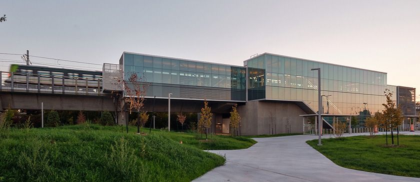 Station Pierrefonds-Roxboro
