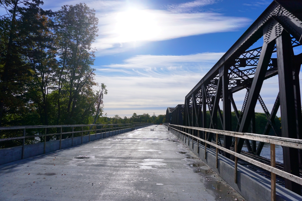 Railway bridge Rivière-des-Prairies 1 - October 2021