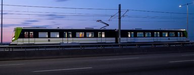 Voiture du REM sur la Rive-Sud de Montréal