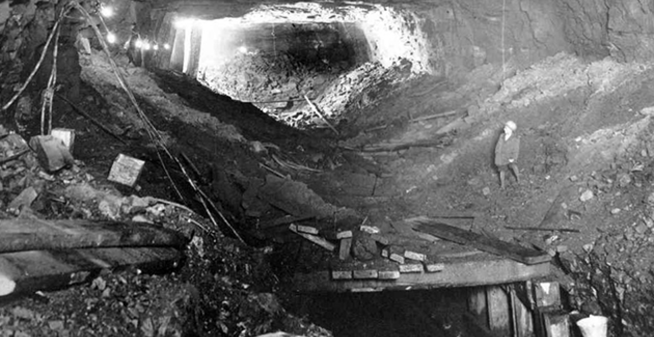 Image de la construction du tunnel Mont-Royal en 1912. Crédit: Archives de la Ville de Montréal