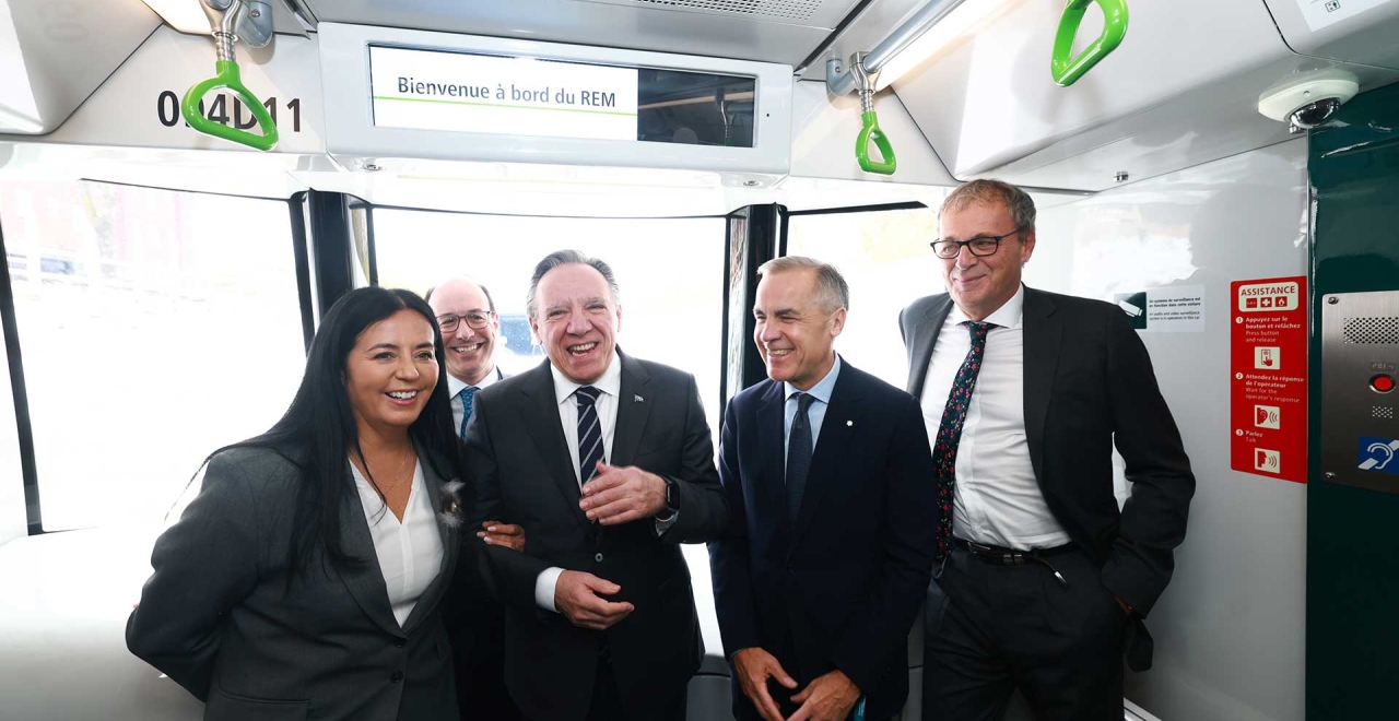 From left to right: Soraya Martinez Ferrada, Mayor of Montréal; Charles Émond, President and Chief Executive Officer of La Caisse; François Legault, Premier of Québec; The Honourable Mark Carney, Prime Minister of Canada; and Jean-Marc Arbaud, President and Chief Executive Officer of CDPQ Infra.