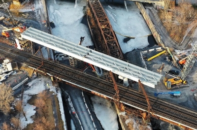 Lire 10 photos un an après le début des travaux